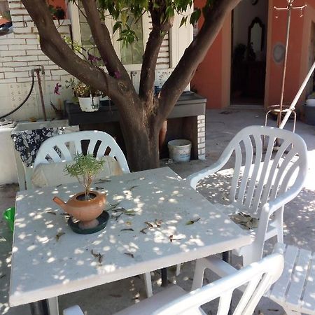 B B Casa Vacanze Il Pino Di Pino Lascari Eksteriør bilde